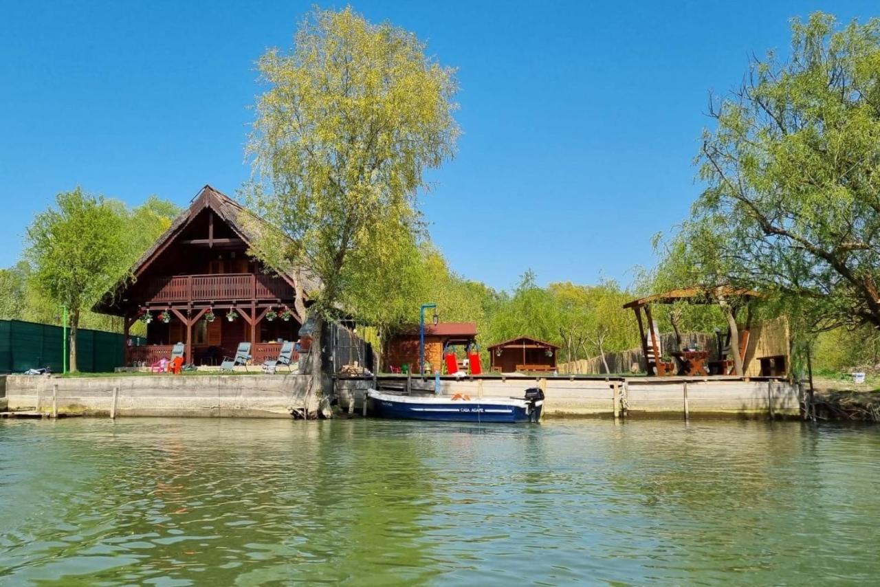 Casa Agapie Villa Uzlina ภายนอก รูปภาพ